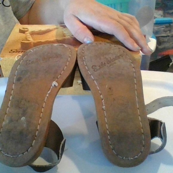 Gently Used Salt Water Sandals by Hoy - Picture 7 of 7